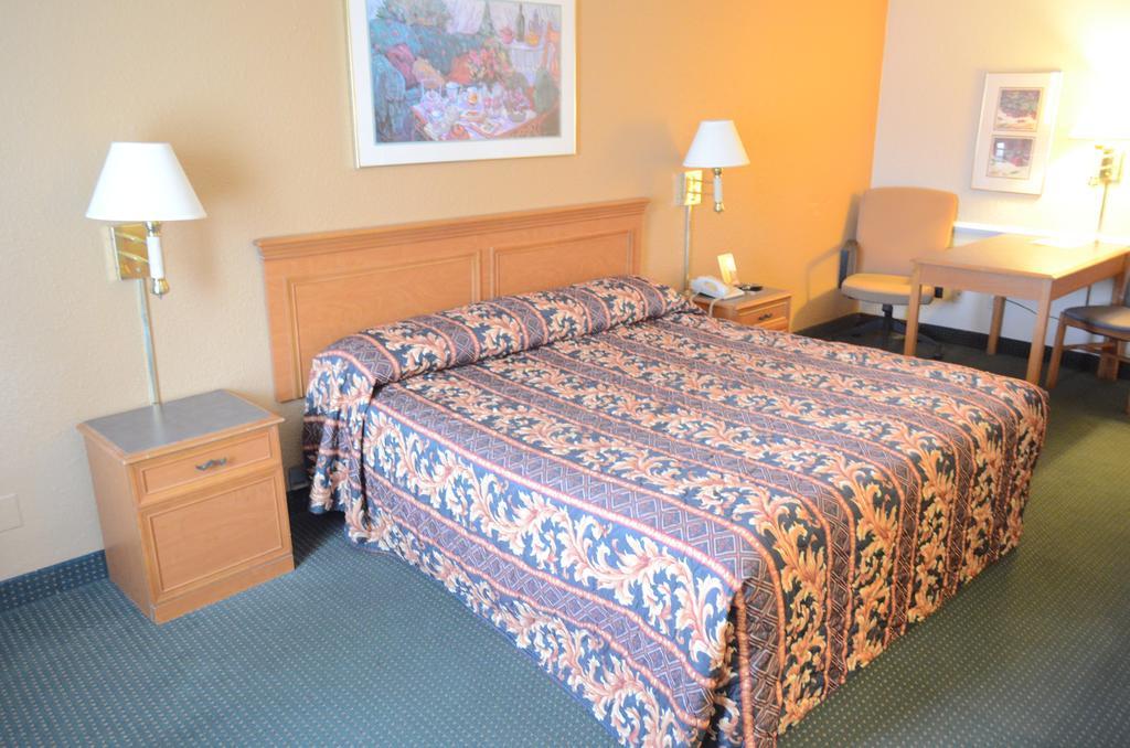 America'S Inn Houston/Stafford /Sugarland Bilik gambar